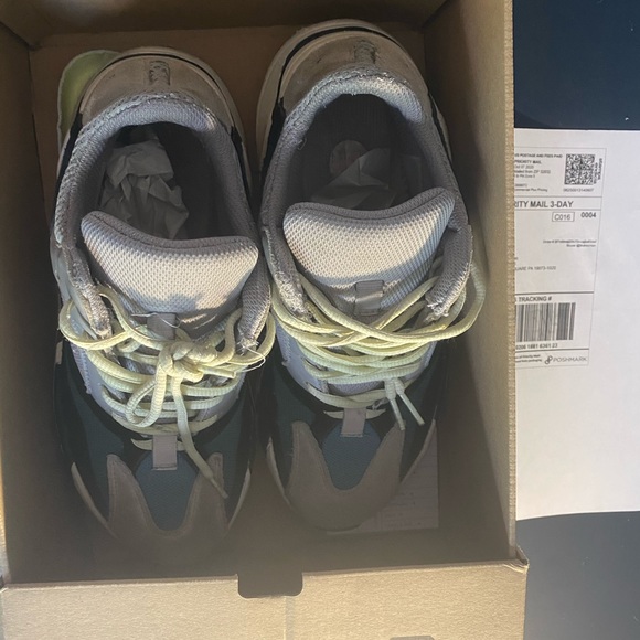 COPY - YEEZY BOOST WAVERUNNER (SOLD) - Picture 4 of 4